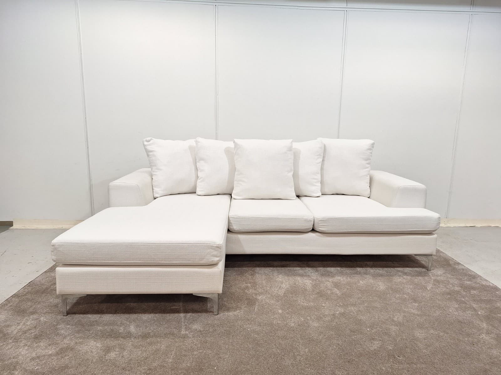 Belfire Tyylikäs Divaanisohva