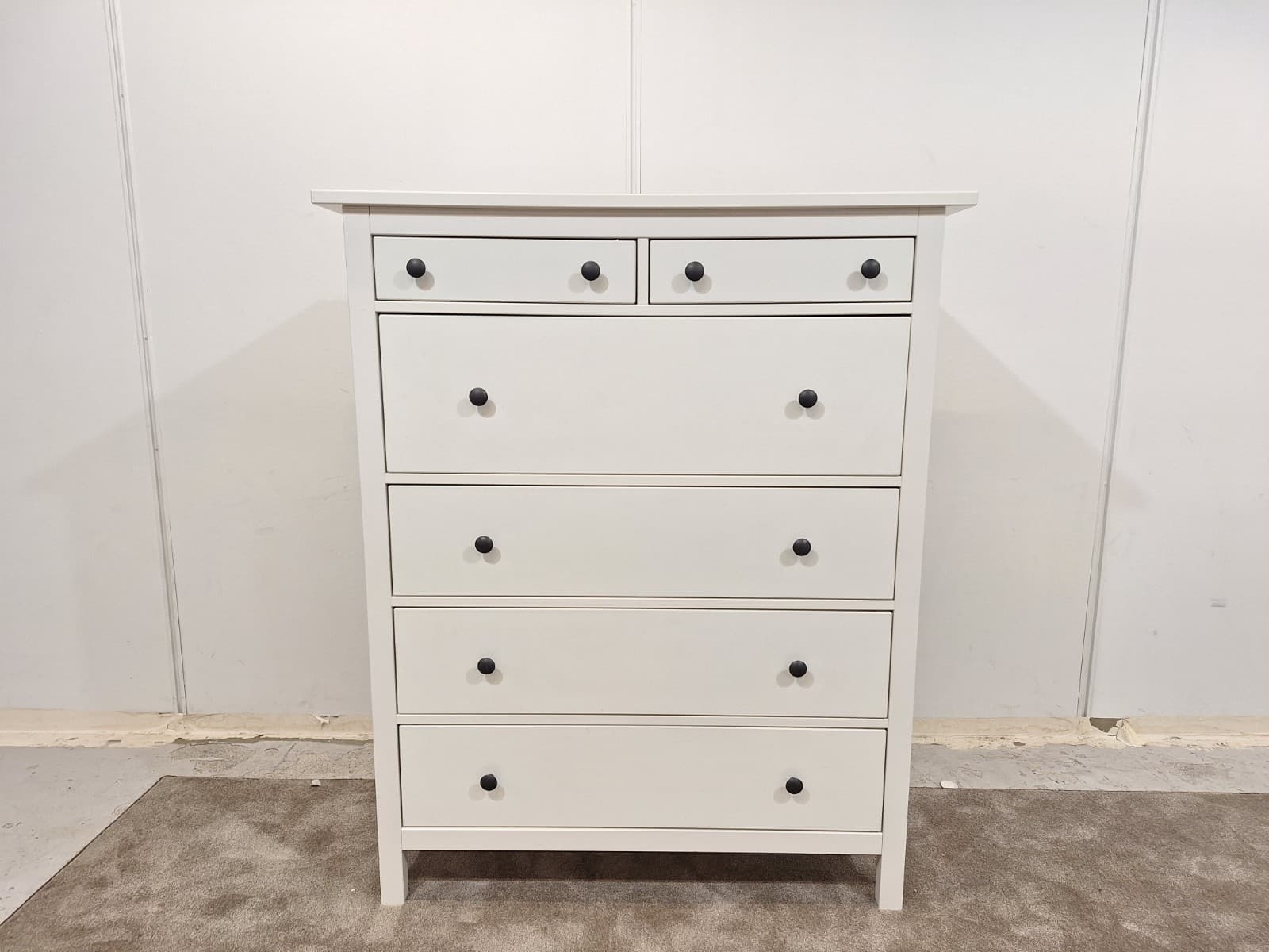 IKEA Hemnes Lipasto